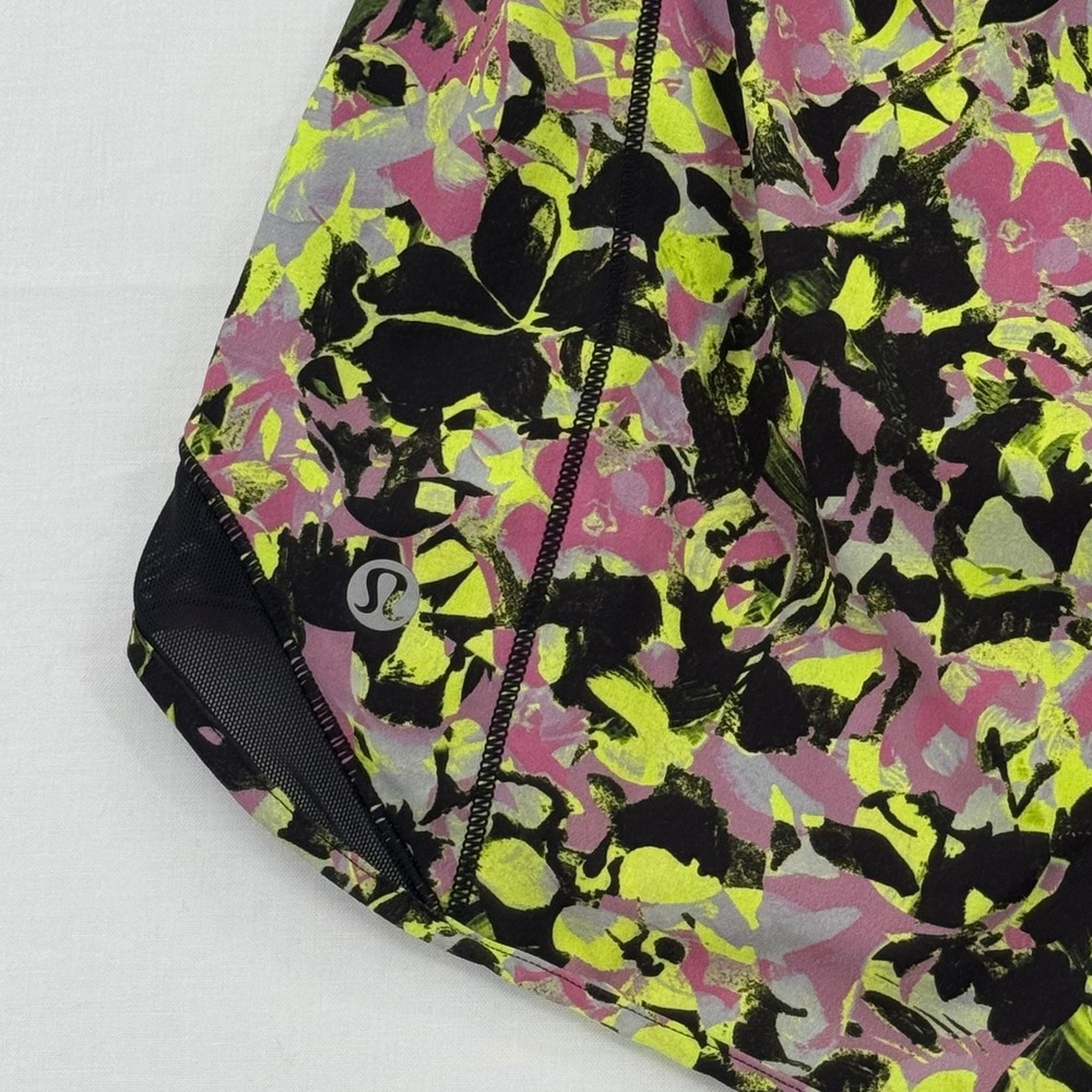 Rare Lululemon Hotty Hot High-Rise Lined Short 4" Size 8 Inflected Highlight - Picture 9 of 11